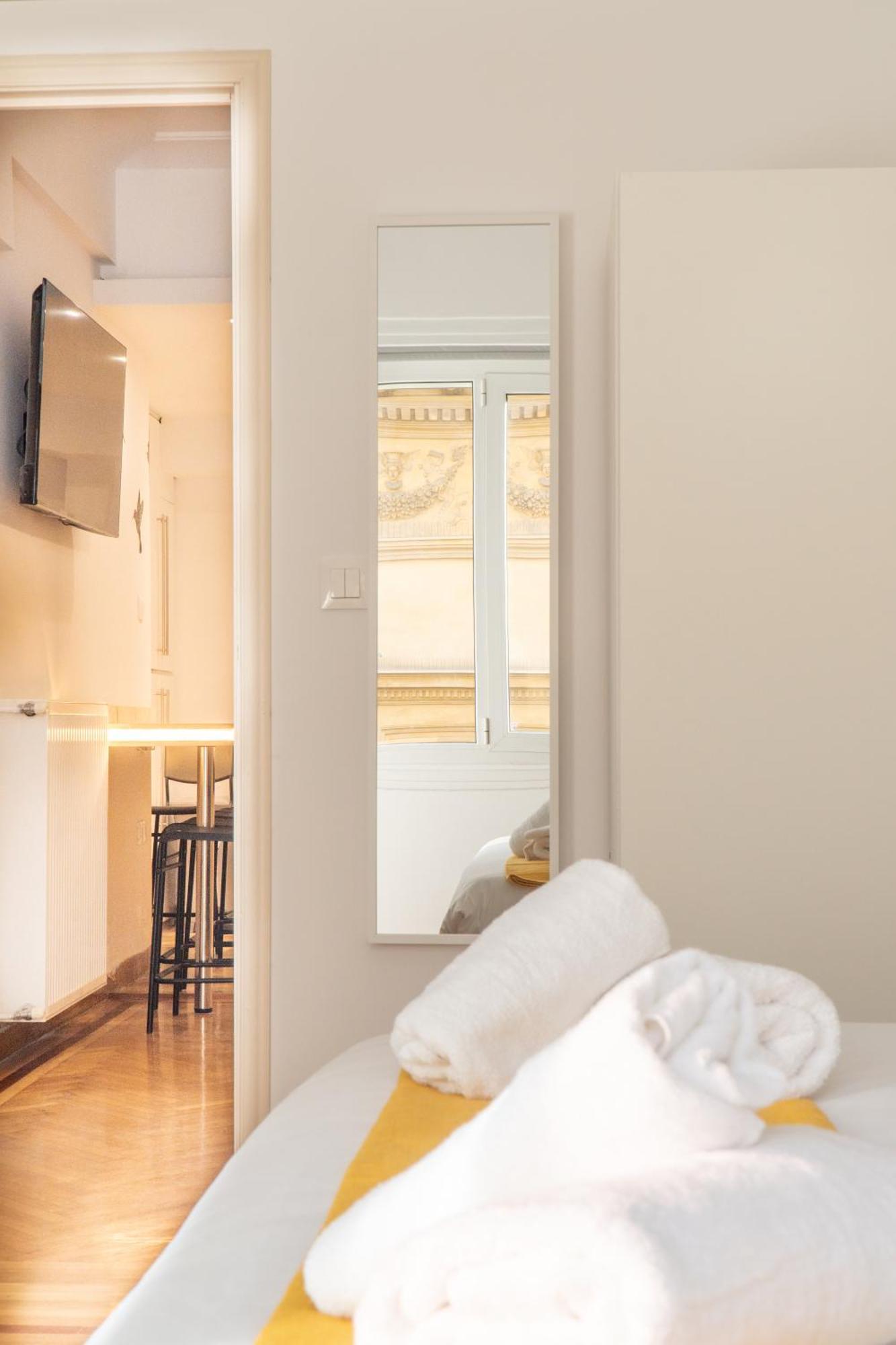 Syntagma Square, 100Sqm Luxurious Family Apt 아테네 외부 사진